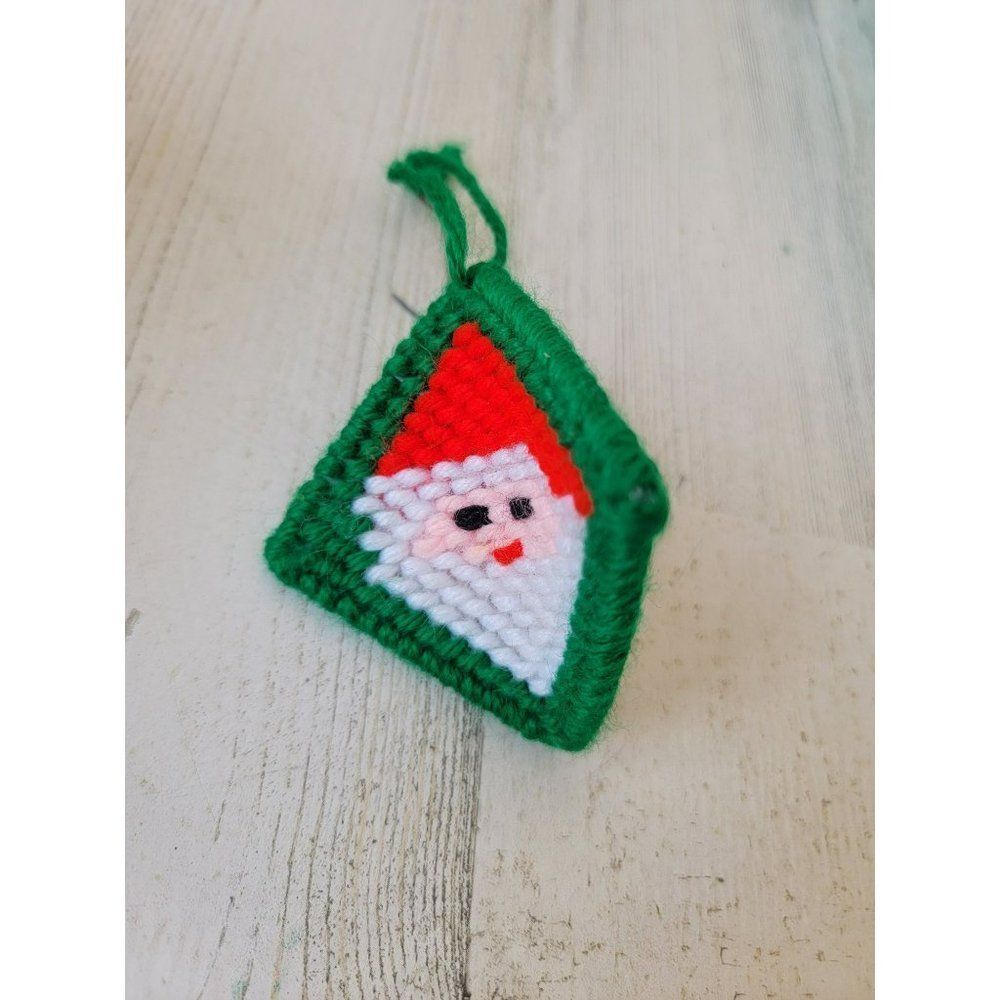 Crochet Santa‎ face handmade diamond ornament Xmas decor